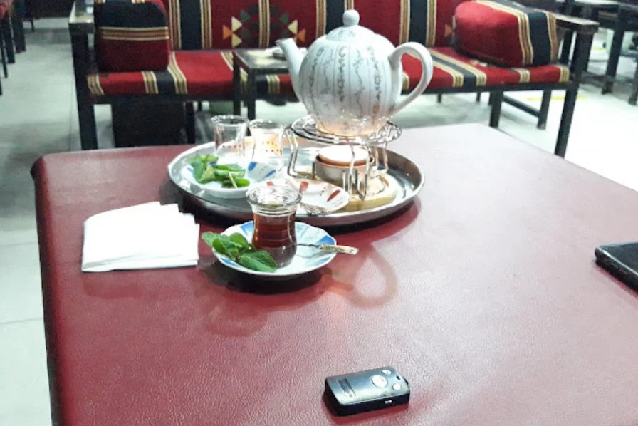 مطعم شباب المباركية - مطاعم المباركية الكويت