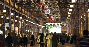 مطاعم سوق المباركية الكويت